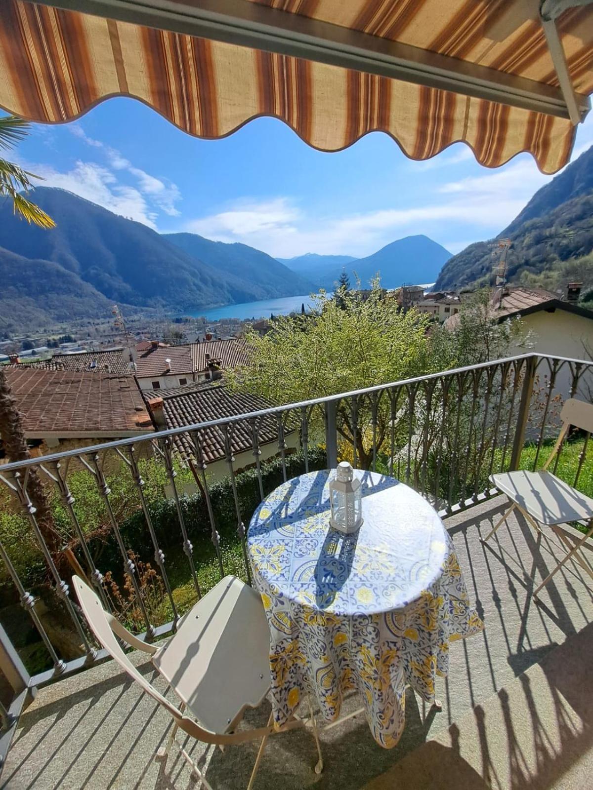 Casa Vista Lago E Giardino ポルレッツァ エクステリア 写真